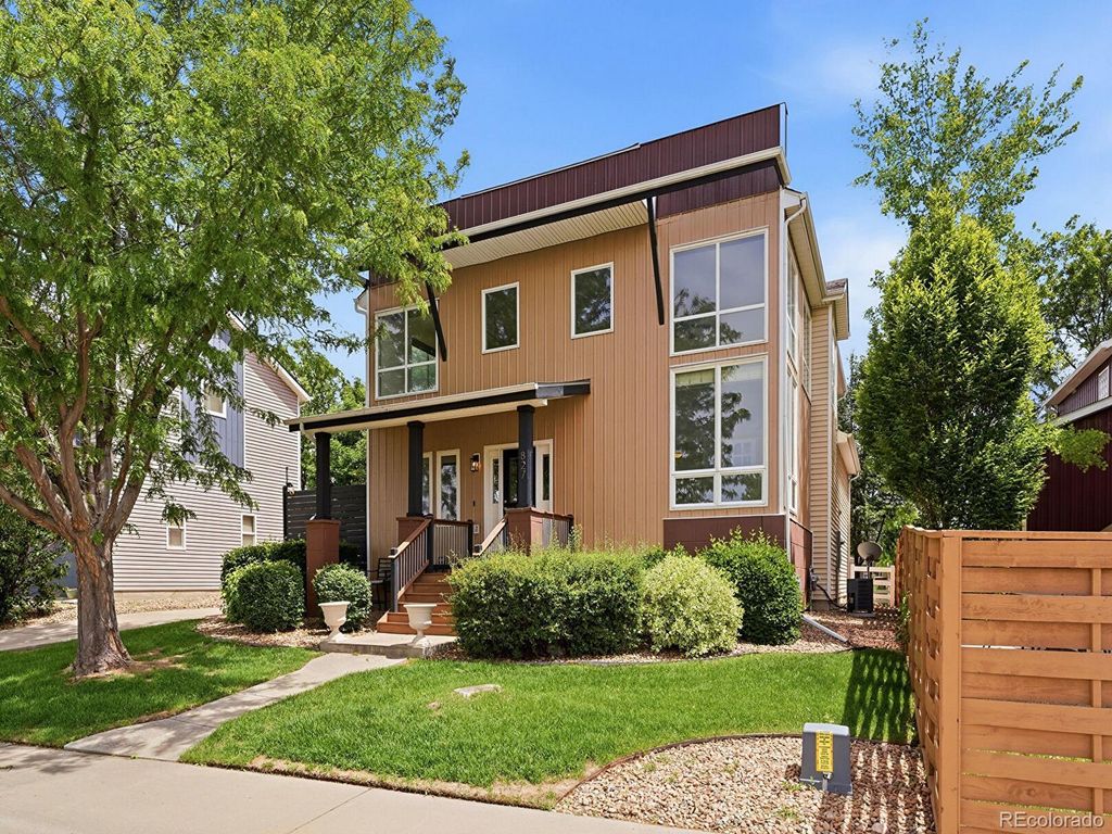 827 Spruce Court, Frederick, CO 80530