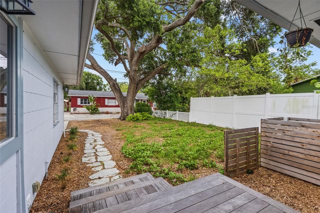 2450 49TH STREET S, St Petersburg, FL 33711