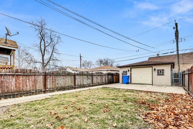2123 W 83rd Street, Chicago, IL 60620