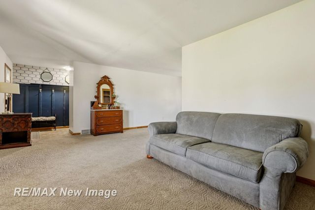 12975 Frost Road, Hemlock, MI 48626