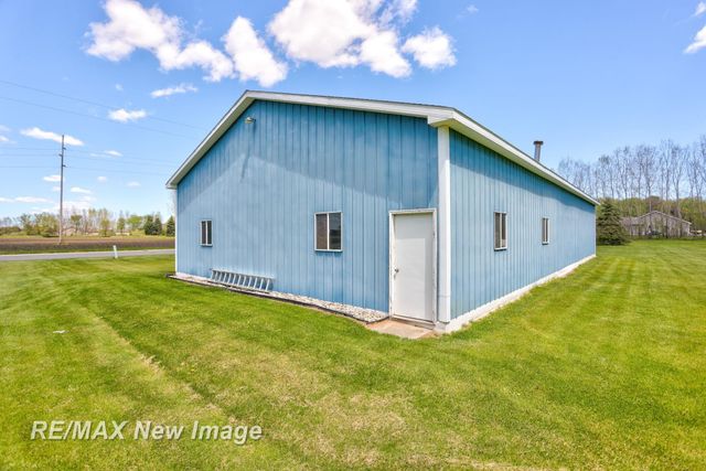 12975 Frost Road, Hemlock, MI 48626