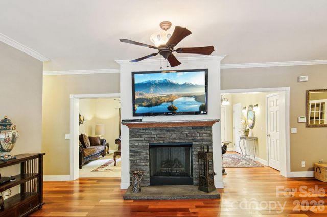 165 Sequoyah Drive, Waynesville, NC 28785