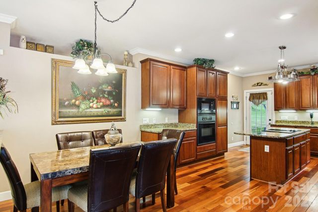 165 Sequoyah Drive, Waynesville, NC 28785