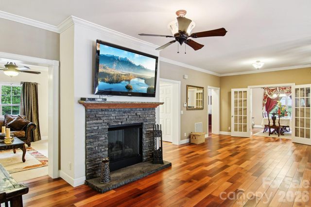 165 Sequoyah Drive, Waynesville, NC 28785