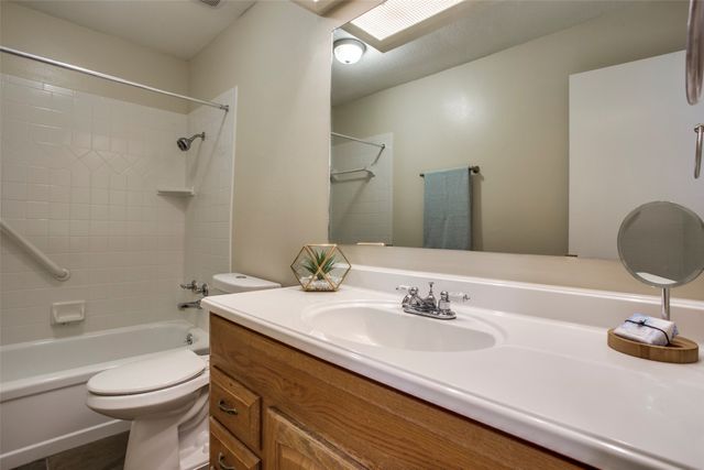 4064 Boca Bay Drive, Dallas, TX 75244