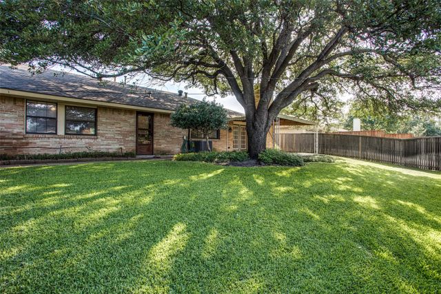 4064 Boca Bay Drive, Dallas, TX 75244