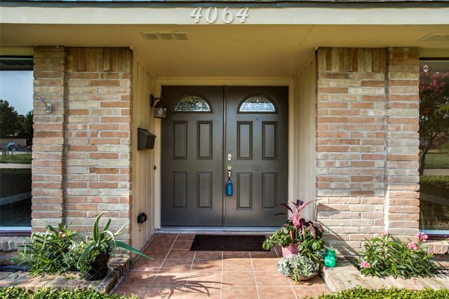 4064 Boca Bay Drive, Dallas, TX 75244
