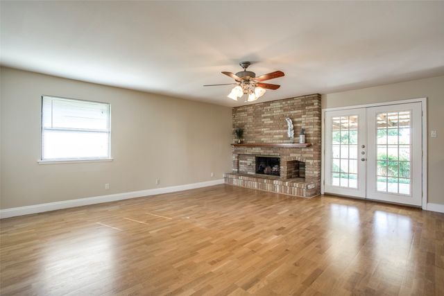 4064 Boca Bay Drive, Dallas, TX 75244