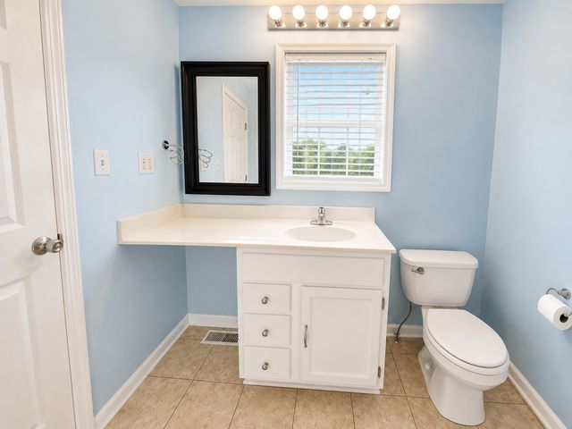 3174 Crosswind Ct, Clarksville, TN 37043