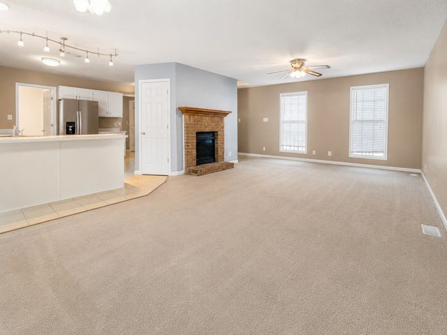 3174 Crosswind Ct, Clarksville, TN 37043