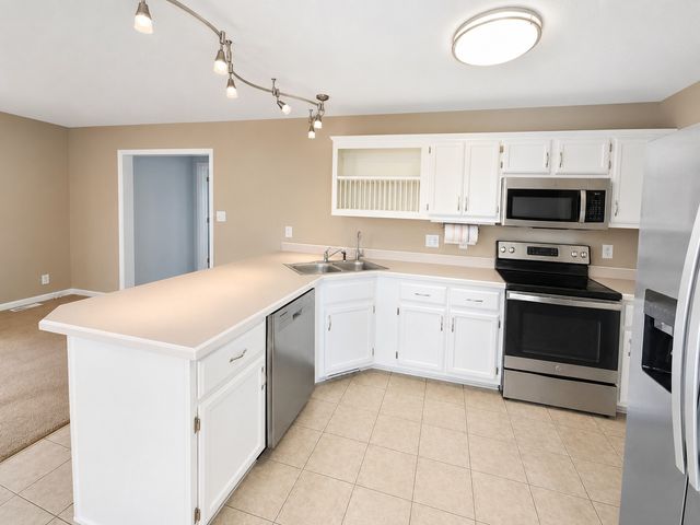 3174 Crosswind Ct, Clarksville, TN 37043