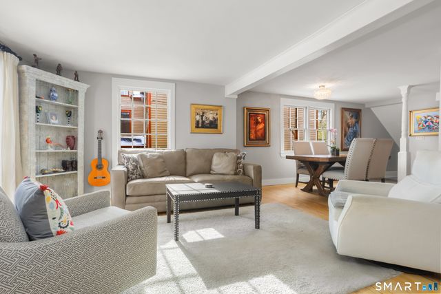 49 Indian Harbor Drive 1, Greenwich, CT 06830