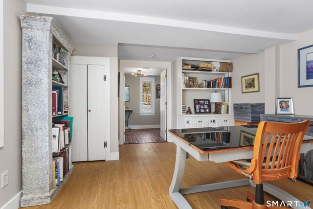 49 Indian Harbor Drive 1, Greenwich, CT 06830