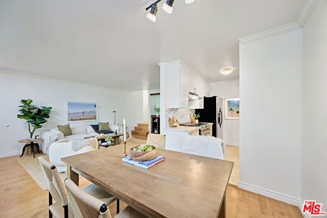 1831 Barry Avenue 4, Los Angeles, CA 90025