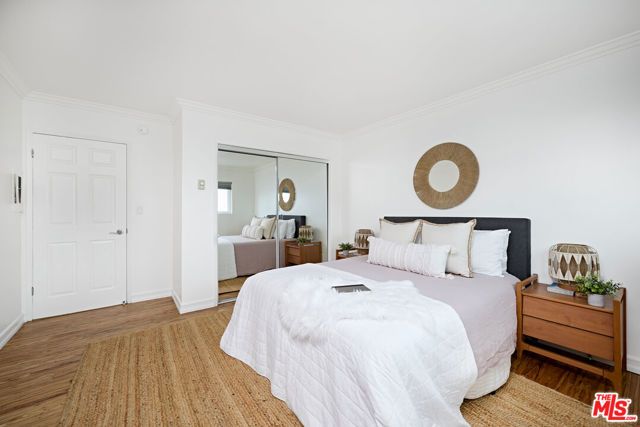 1831 Barry Avenue 4, Los Angeles, CA 90025