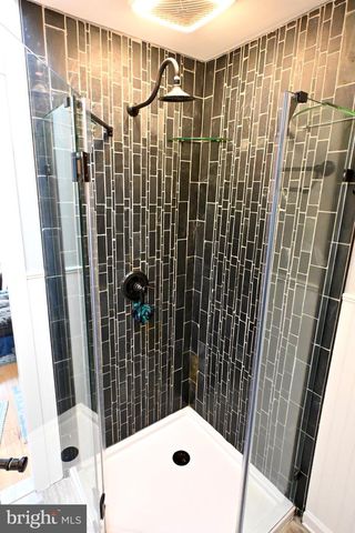 1005 ARTHUR AVE, Bristol, PA 19007