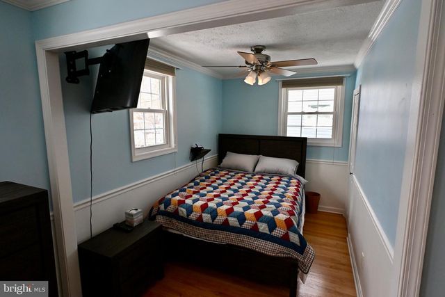 1005 ARTHUR AVE, Bristol, PA 19007