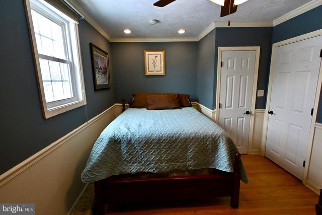 1005 ARTHUR AVE, Bristol, PA 19007