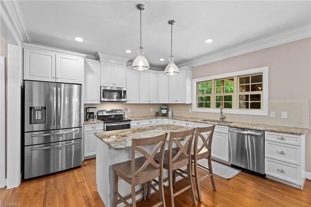 7930 Haviland Court, Pfafftown, NC 27040
