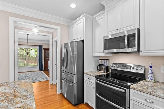7930 Haviland Court, Pfafftown, NC 27040