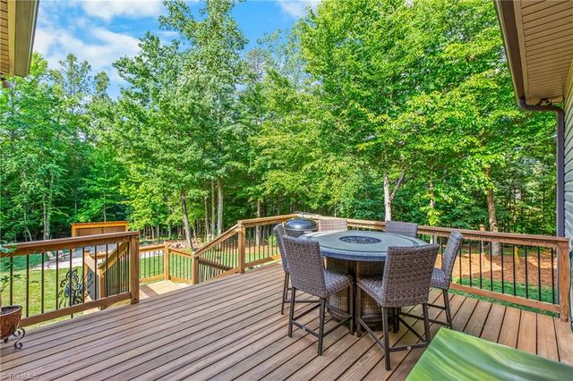 7930 Haviland Court, Pfafftown, NC 27040
