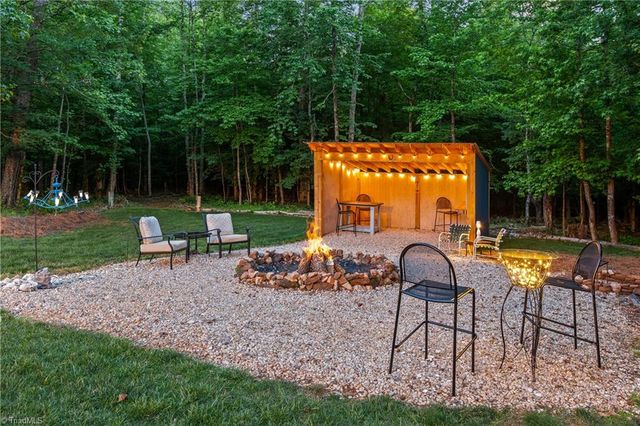 7930 Haviland Court, Pfafftown, NC 27040