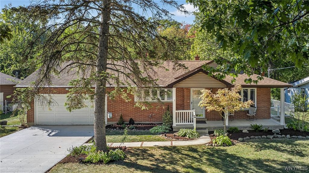 5092 Dana Drive, Lewiston, NY 14092