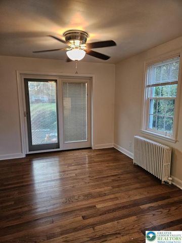 616 Beverly Drive, South Whitehall Twp, PA 18104