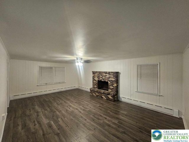 616 Beverly Drive, South Whitehall Twp, PA 18104