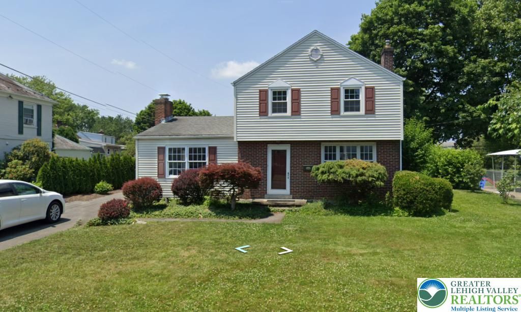 616 Beverly Drive, South Whitehall Twp, PA 18104