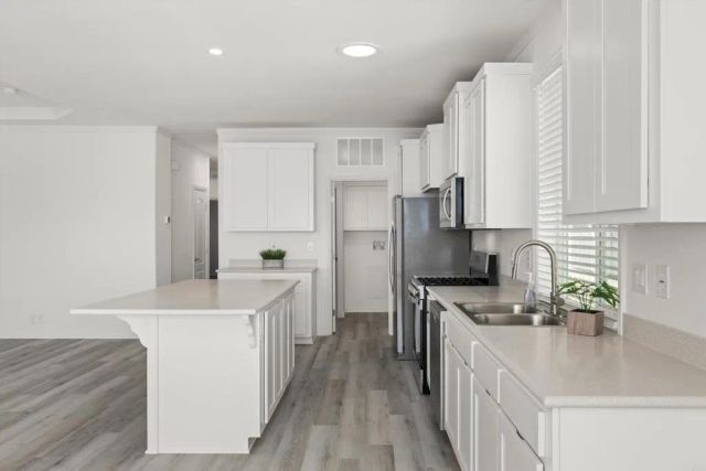 1930 W San Marcos 437, San Marcos, CA 92078