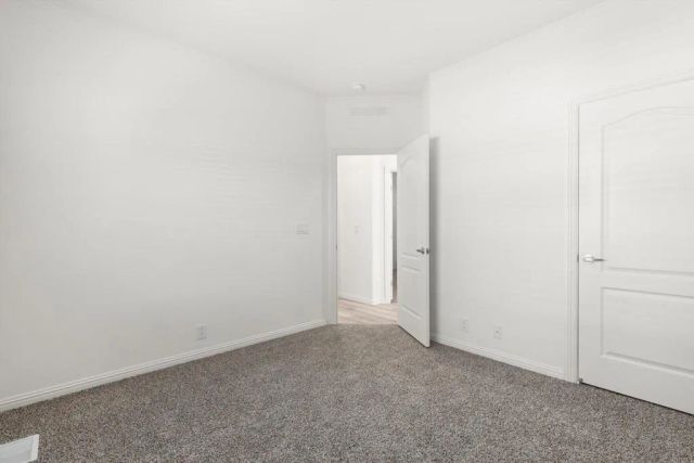 1930 W San Marcos 437, San Marcos, CA 92078