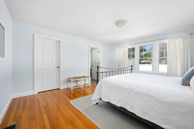 28 Old Colony Road, Harwich, MA 02645