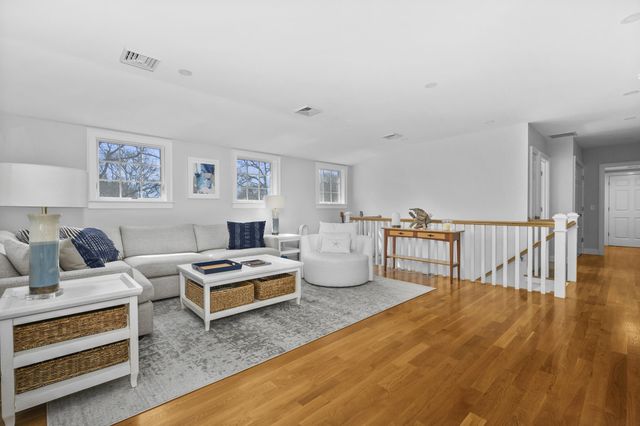 28 Old Colony Road, Harwich, MA 02645