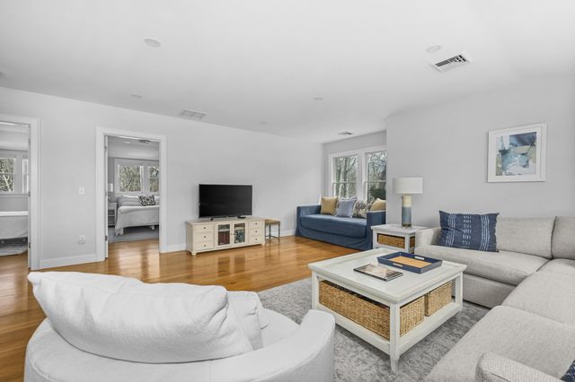 28 Old Colony Road, Harwich, MA 02645