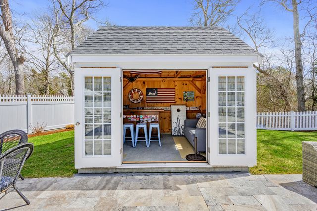 28 Old Colony Road, Harwich, MA 02645