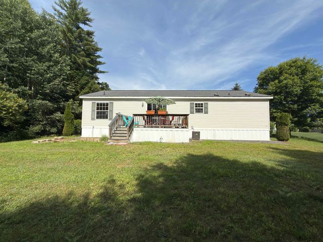 17 Northbrook Road, Tilton, NH 03276