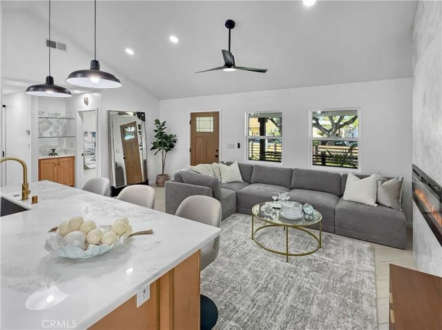 1108 Williamson Avenue, Fullerton, CA 92833