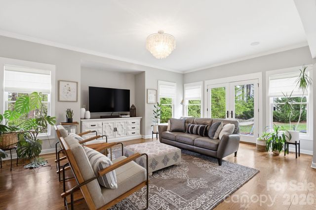 151 Yellow Jacket Circle, Mooresville, NC 28117