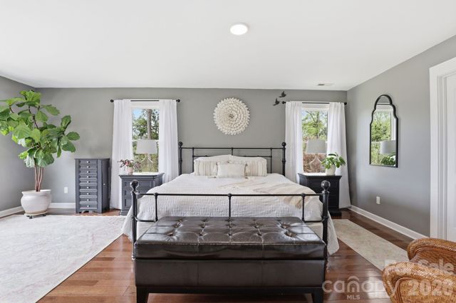 151 Yellow Jacket Circle, Mooresville, NC 28117