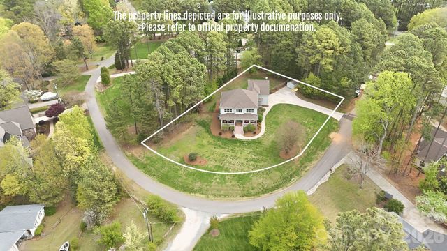 151 Yellow Jacket Circle, Mooresville, NC 28117