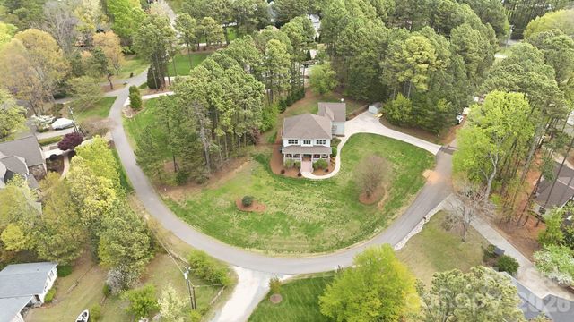 151 Yellow Jacket Circle, Mooresville, NC 28117