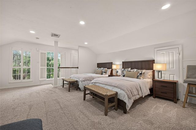 5831 Val Verde Street, Houston, TX 77057