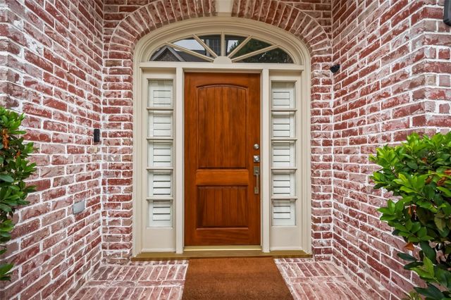 5831 Val Verde Street, Houston, TX 77057