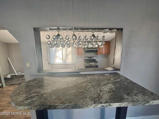 285 Walbridge Avenue, Toledo, OH 43609