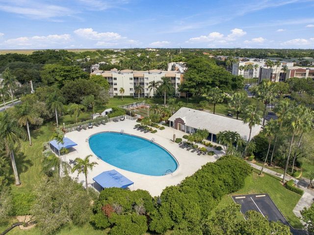 7605 TRENT Drive 103-B, Tamarac, FL 33321