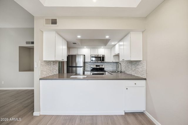 2959 N 68TH Place 206, Scottsdale, AZ 85251