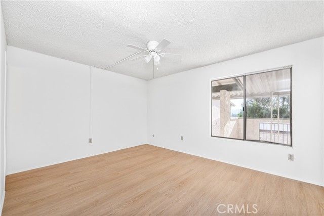 19828 Spanish Oak Drive, Newhall (santa Clarita), CA 91321