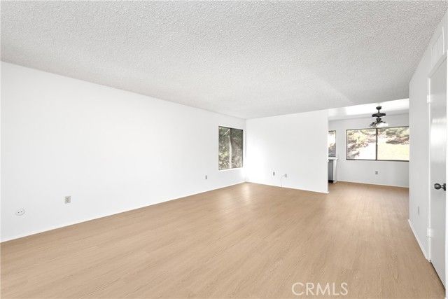 19828 Spanish Oak Drive, Newhall (santa Clarita), CA 91321