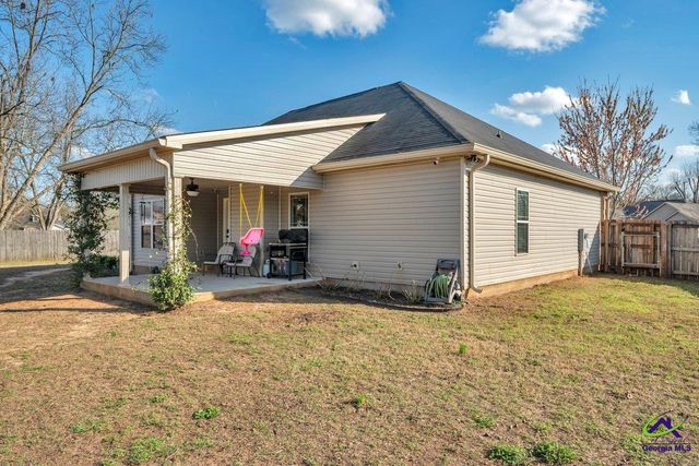 102 McEwen Drive, Perry, GA 31069